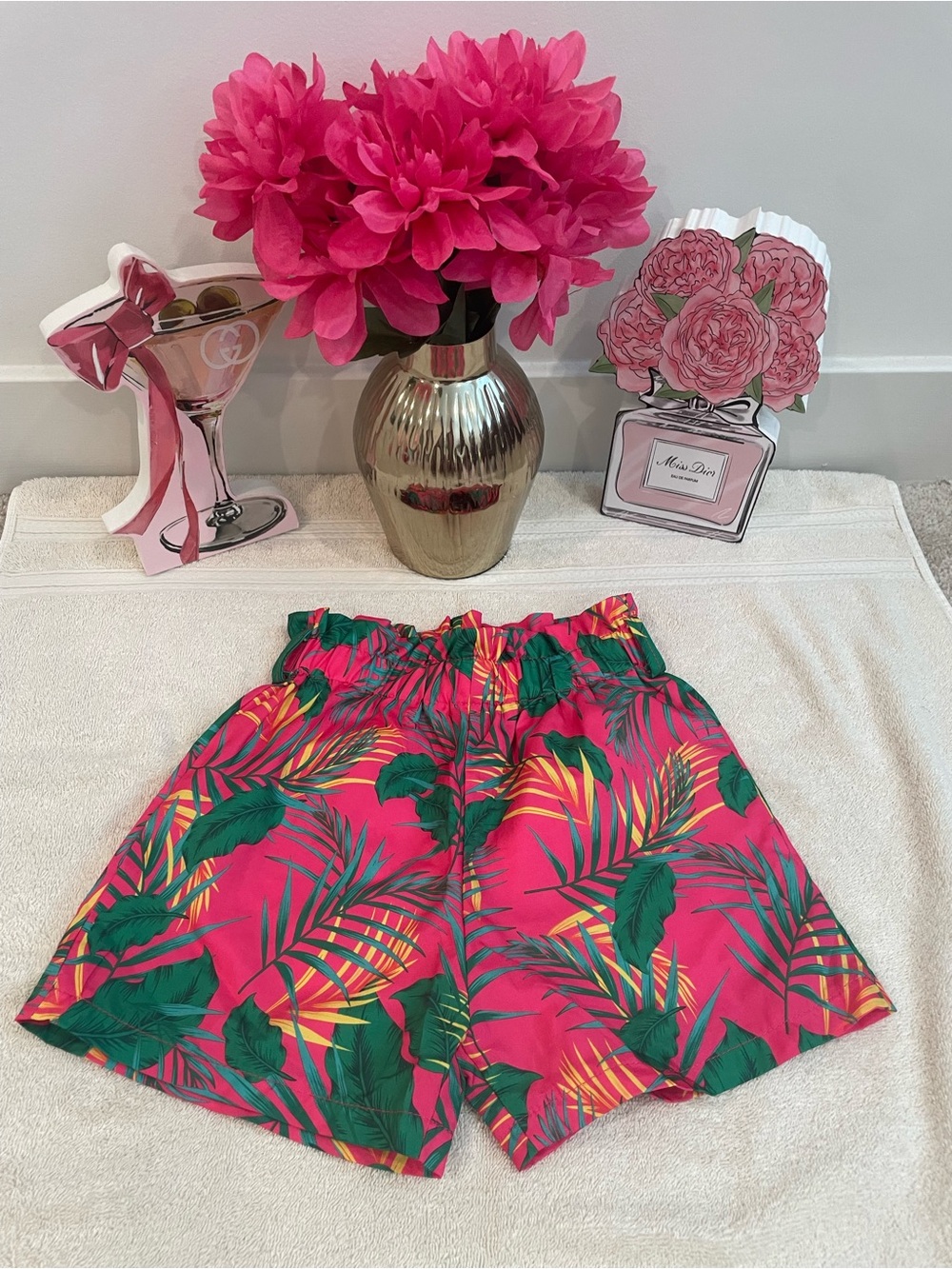 SHEIN Bright Pink Tropical Print Girls Skirt